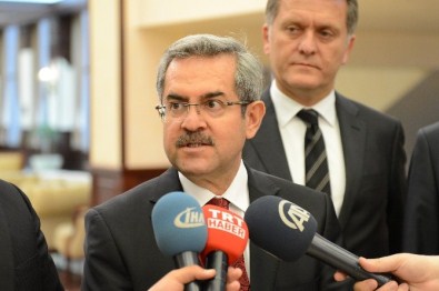 Necdet Ünüvar'dan Azerbaycan Milli Meclis Başkanı Asadov'a Başsağlığı Dilekleri