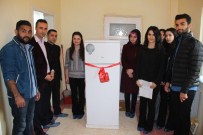 OKUL SÜTÜ PROJESİ - Öğretmen Adayları Minin Kardeşlerine Buzdolabı Hediye Etti