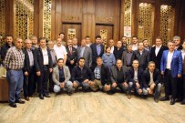 OKUL KIYAFETİ - Okul Kıyafeti Üreticileri Ve Satıcıları Lise Öğrencilerinden Dertli