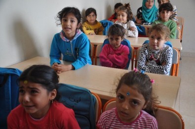 Reyhanlı'da 3 Bin Suriyeli Çocuğa Aşı