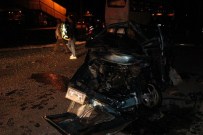 Sivas'ta Yolcu Otobüsü İle Otomobil Çarpıştı Açıklaması 4 Yaralı