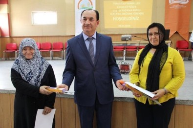 Zeytinci Hanımlar Belgelerini Aldı