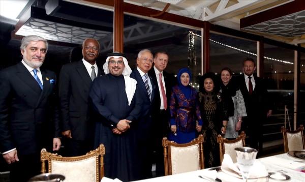 Cumhurbaşkanı Erdoğan liderleri Savarona’da ağırladı