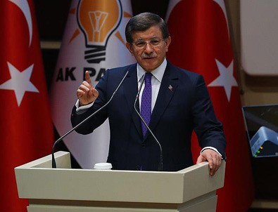 Başbakan Davutoğlu: Kılıçdaroğlu tedaviye muhtaç olduğunu gösterdi