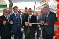 KUTLU DOĞUM HAFTASı - Alaçam'da Kitap Sergisi Açıldı