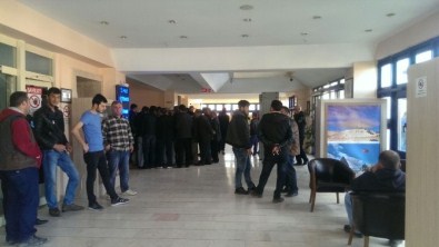 Çiftçiler Toplantıya Akın Etti