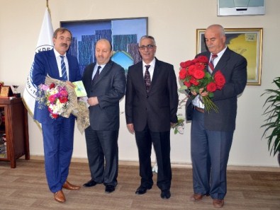 Eş Başkan Türk'e İlçe Müftüsünden Ziyaret