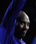 KOBE BRYANT - Kobe son kez parkeye çıkıyor