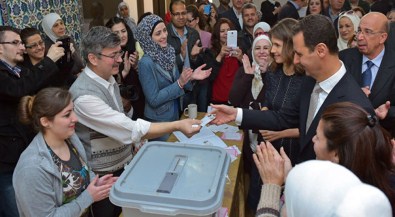 Suriye'de 'Kendin Çal Kendin Oyna' Seçimleri