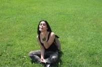 PLATO - Üniversiteli Manken Kız Ölüme Atladı