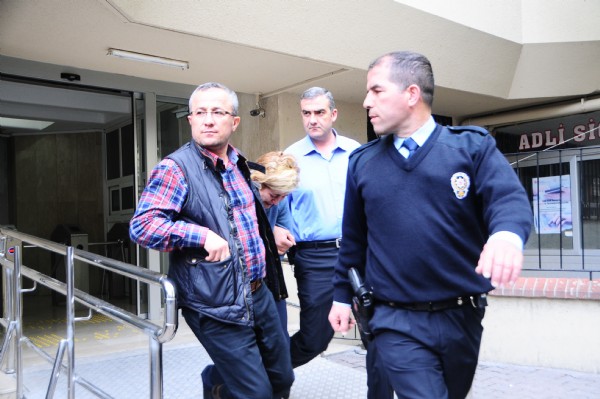 Cinayetin sis perdesi aralandı