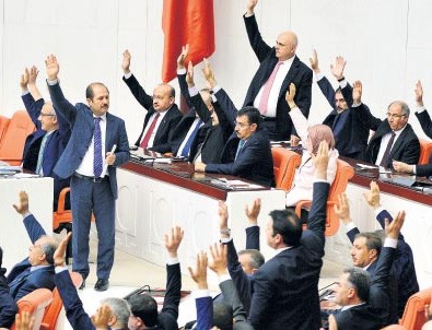 Şehit anne ve babalarına iş imkanı