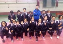 Tavşanlı Taekwondo Antrenman Müsabakalarında Takım Halinde Birinci