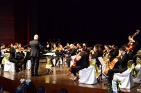 ODA ORKESTRASI - Uşak Üniversitesi Akademik Oda Orkestrası'ndan İlk Konser