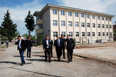 Vali Demirtaş'tan Kahta'da Devam Eden Yatırımları İnceledi