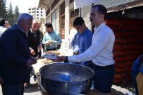 KUTLU DOĞUM - Cemaate Kutlu Doğum Pilavı Dağıtıldı