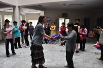 MANKEN - Eski Manken Merve İldeniz'den Engellilere Jest