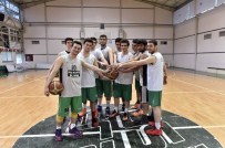 Genç Basketbol Takımı Namağlup Lider