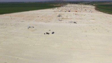 IŞİD'in Saldırısında 25 Çadır Yandı