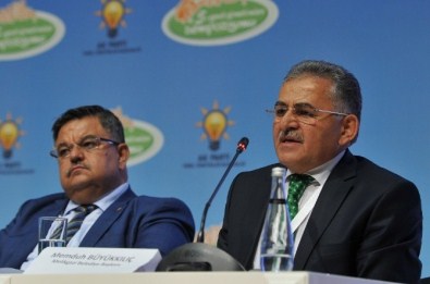 Melikgazi Belediyesi Halkla İlişkiler Çalışmaları Hem Takip Hem De Takdir Ediliyor