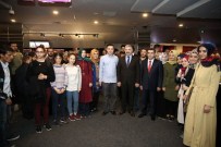 ORHAN DÜZGÜN - Başkan Çelik İle Vali Düzgün 'Somuncu Baba' Filmini İzledi