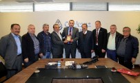 TAKSİ DURAKLARI - Çankaya Belediye Başkanı Alper Taşdelen, Esnafı Makamında Ağırladı