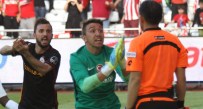 Muslera'yı Çılgına Çeviren Karar