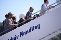 VATIKAN - Papa 12 Sığınmacıyı Vatikan'a Götürdü