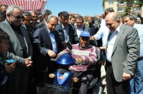 AKŞEHİR BELEDİYESİ - Akşehir Belediyesi Engelli Vatandaşları Sevindirdi