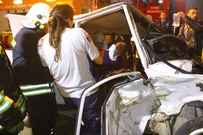 Biri Alkollü Diğeri Ehliyetsiz Sürücünün Marifeti Açıklaması 3 Yaralı