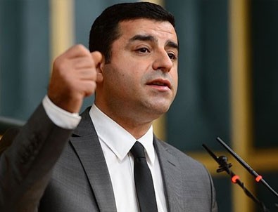 Demirtaş PKK'lı katilin taziyesine gitti