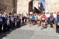 TARİHİ SURLAR - Tarihi Kent Koşusu'na Kenya Ve Etiyopya Damgası