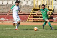 YALOVASPOR - Yalovaspor Mağlubiyetle Noktaladı