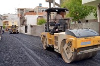 YÜKSEL MUTLU - Akdeniz'deki Mahallelere İki Ayda 13 Ton Asfalt Döküldü