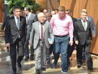 'Anayasayı 33 Yıl 5 Ay 11 Gündür Tartışıyoruz'