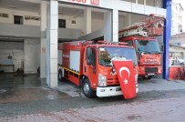 BAKI ERGÜL - Sinop'a Yeni İtfaiye Aracı