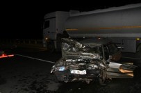 BOZOK ÜNIVERSITESI - Yozgat'ta Trafik Kazası Açıklaması 1 Ölü, 1 Yaralı