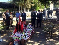 ABDURRAHMAN ÖZ - AK Parti'li Öz, Şehit Ailesinin Acısını Paylaştı