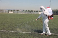 ŞEHİT BİNBAŞI - Büyükşehirden Futbol Sahalarına Antibakteriyel Bakım