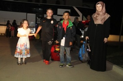 Dünya Çocukları Kocaelili Ailelere Misafir Oluyor