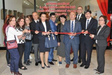 Halk Eğitimi Merkezi Sergi Salonu Park Afyon'da Açıldı