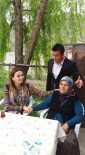 GANİRE PAŞAYEVA - Azeri Milletvekilinden Şehit Ailesine Taziye Ziyareti