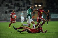 VOLKAN NARINÇ - Bursaspor'da Serdar Ve Dzsudzsak Sivasspor'a Karşı Yok