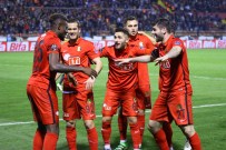 EMRE GÜNGÖR - Eskişehir'de İlk Yarıda Beraberlik