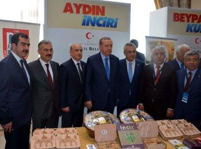 Cumhurbaşkanı Erdoğan Ayto'yu Gururlandırdı