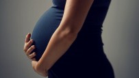 ANNE ADAYLARI - Hamilelikte Diş Bakımına Dikkat