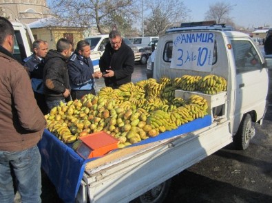Zabıtadan Seyyara Geçit Yok