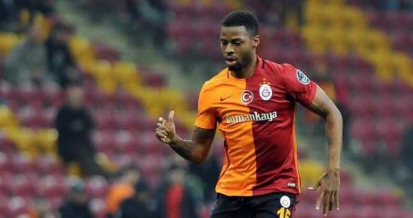 Galatasaraylı futbolcuya 2 maç ceza