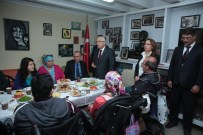 BILGE AKTAŞ - Engelli Kamu Personel Seçme Sınavına Katılacak Kursiyerlere Moral Kahvaltısı