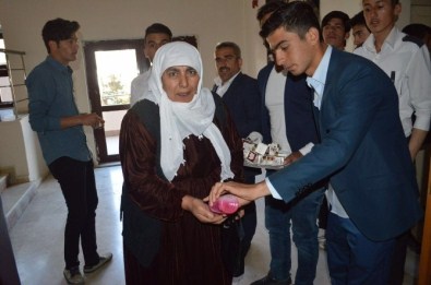 Hakkari'de Kutlu Doğum Haftası Etkinliği